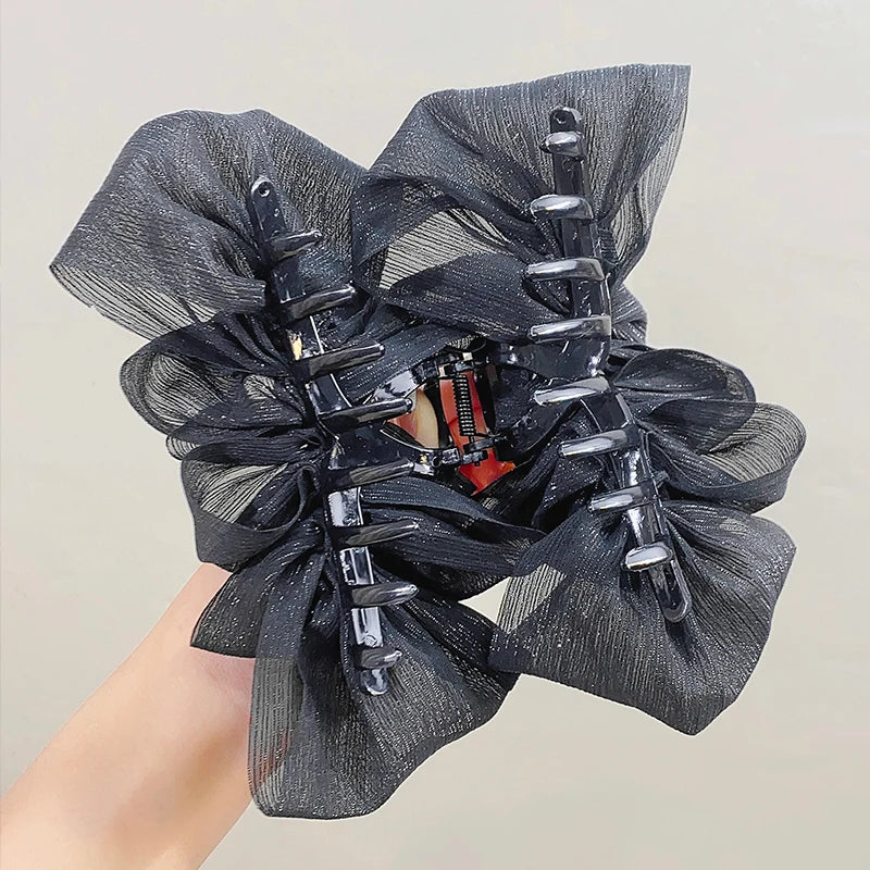 Selena Bow